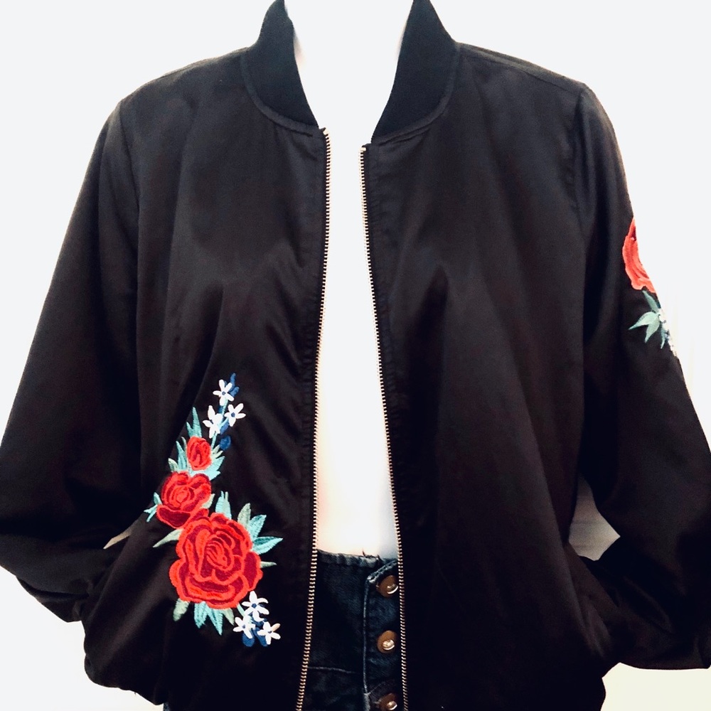 Rose jacket - Picture 1 of 5